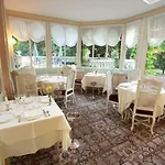 Belle Isle Sur Risle - Chateau & Hotel 4*