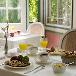 Belle Isle Sur Risle - Chateau & Hotel
