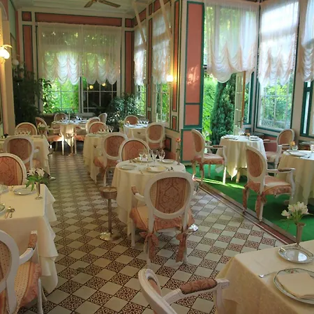 Hotel Belle Isle Sur Risle - Chateau &