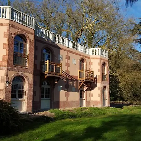 Belle Isle Sur Risle - Chateau & 4* Понт-Одемер