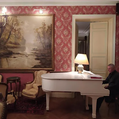Belle Isle Sur Risle - Chateau & 4* פונט-אודמר
