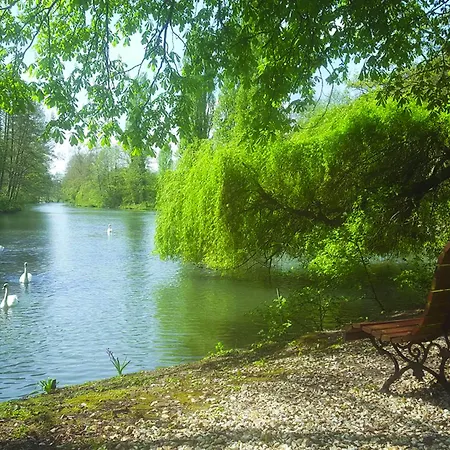 Belle Isle Sur Risle - Chateau & 4*