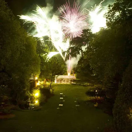 מלון Belle Isle Sur Risle - Chateau & 4*