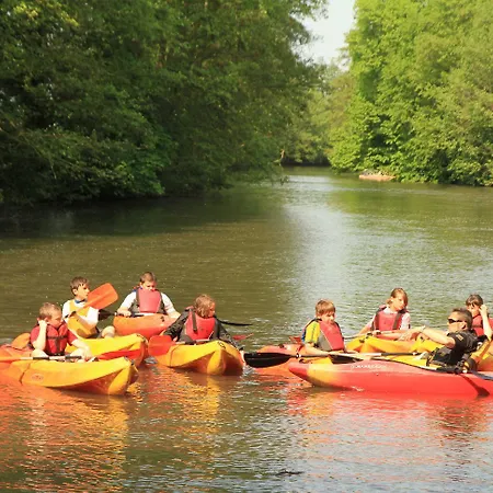 Отель Belle Isle Sur Risle - Chateau & Понт-Одемер