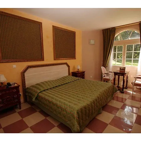 Belle Isle Sur Risle - Chateau &