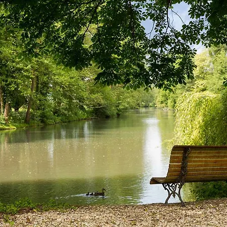 מלון Belle Isle Sur Risle - Chateau &