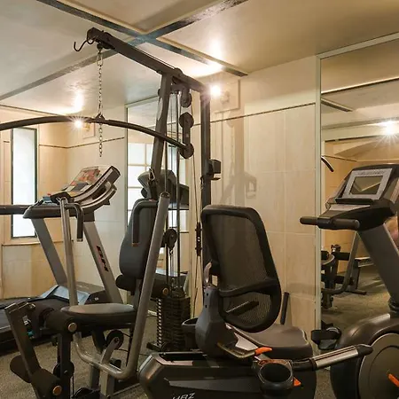 Belle Isle Sur Risle - Chateau & Отель