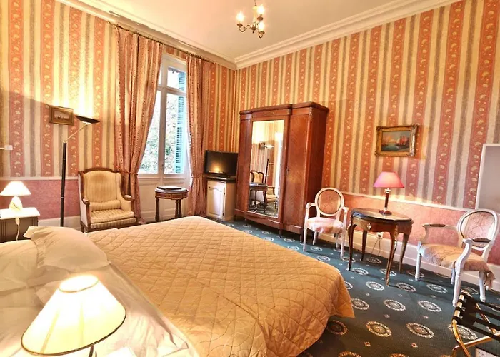 Hotel Belle Isle Sur Risle - Chateau & 4*