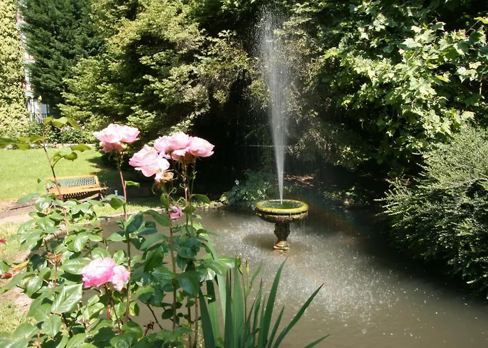 Hotel Belle Isle Sur Risle - Chateau &