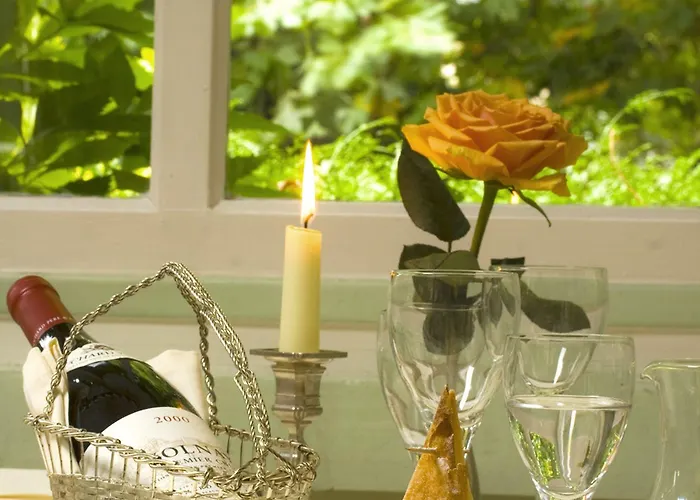 Belle Isle Sur Risle - Chateau & Pont-Audemer